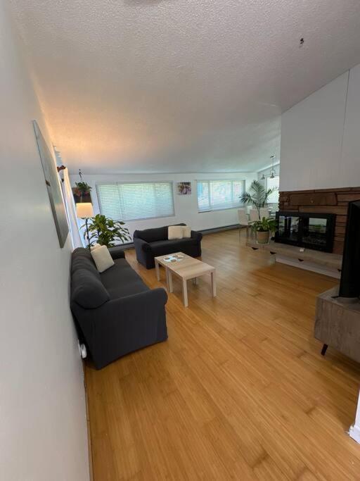 Entire Home 3 Bds 2 Bats 西雅图 外观 照片