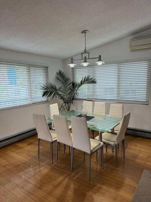 Entire Home 3 Bds 2 Bats 西雅图 外观 照片